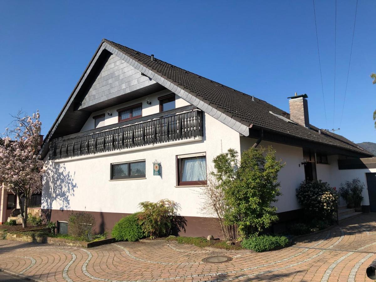 Ferienwohnung Nickel Haus Edenkoben Exterior foto